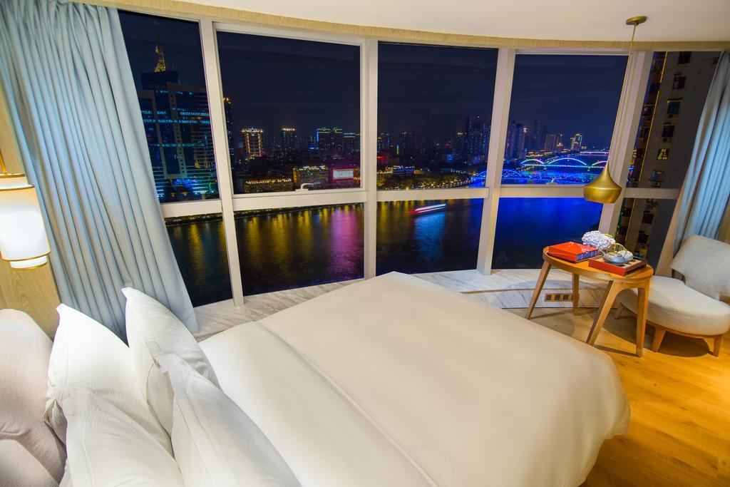Howard Johnson Riverview Hotel 광저우 외부 사진